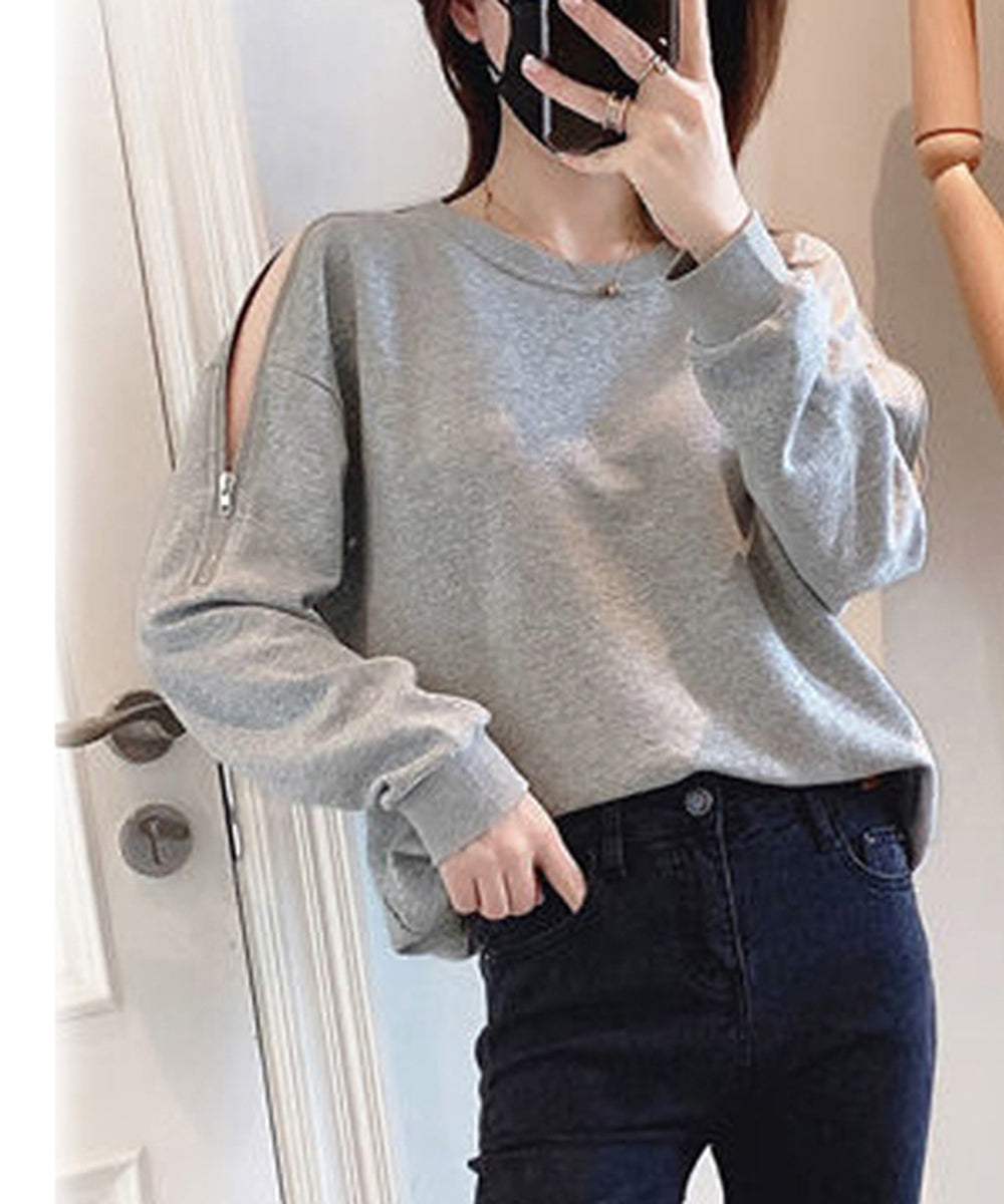Elegant Open-Shoulder Travel Top