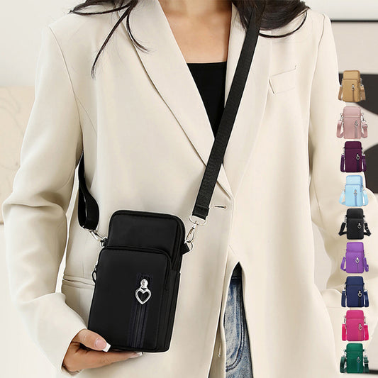 Petite Heart Smartphone Wallet Bag